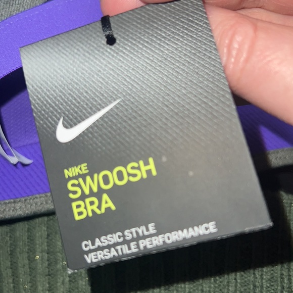 NWT Nike Swoosh Bra, small - Picture 4 of 7